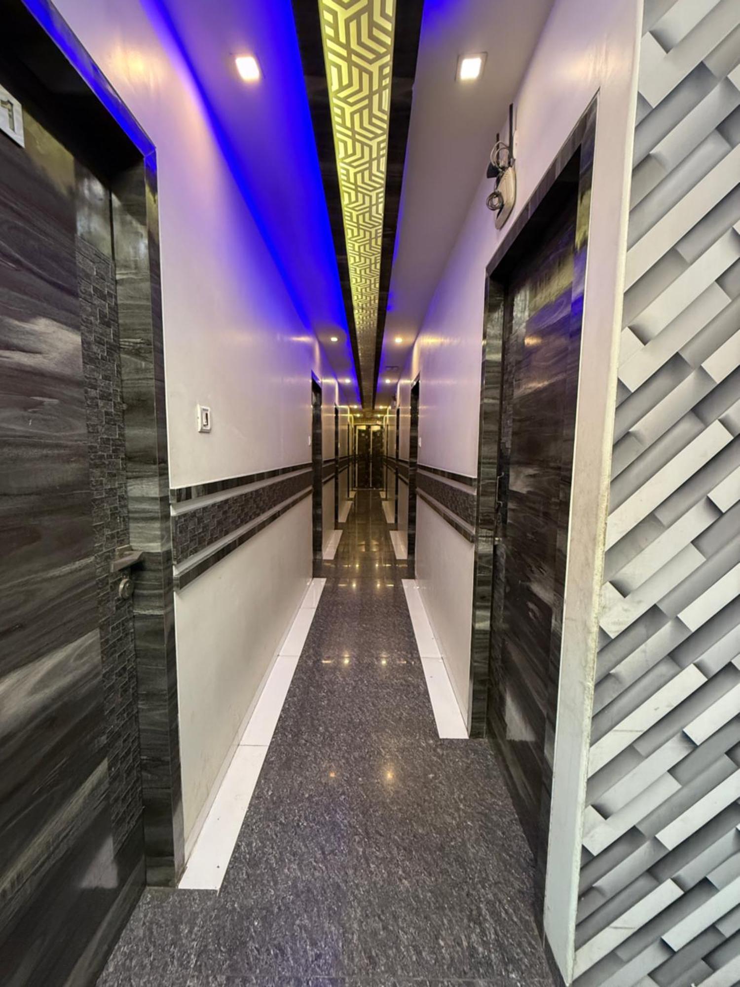 M E R I T O N Hotel T-2 مومباي المظهر الخارجي الصورة